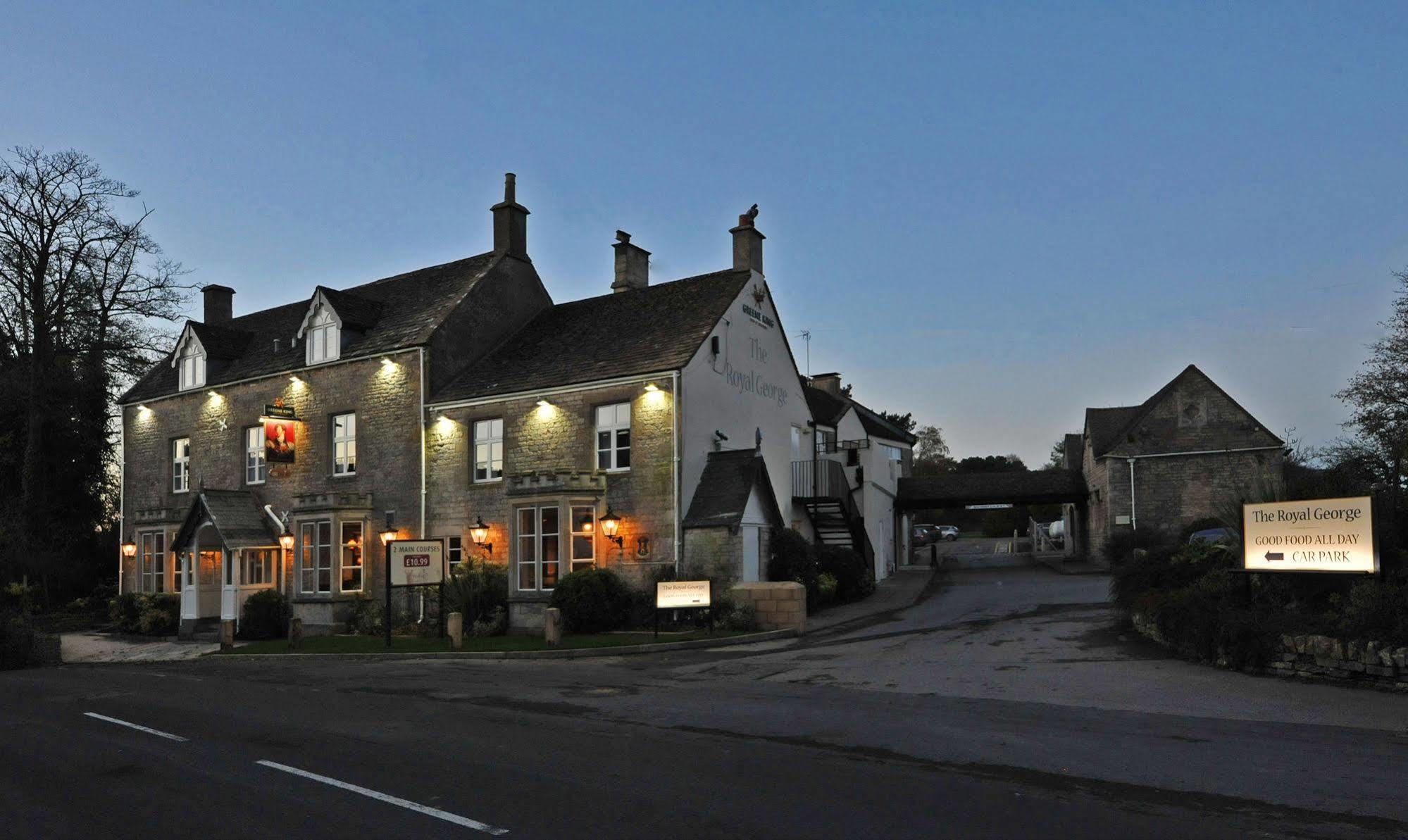 Hotel Royal George By Greene King 3*